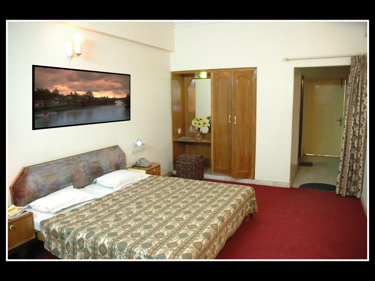 Saheli Palace Udajpur Exteriér fotografie